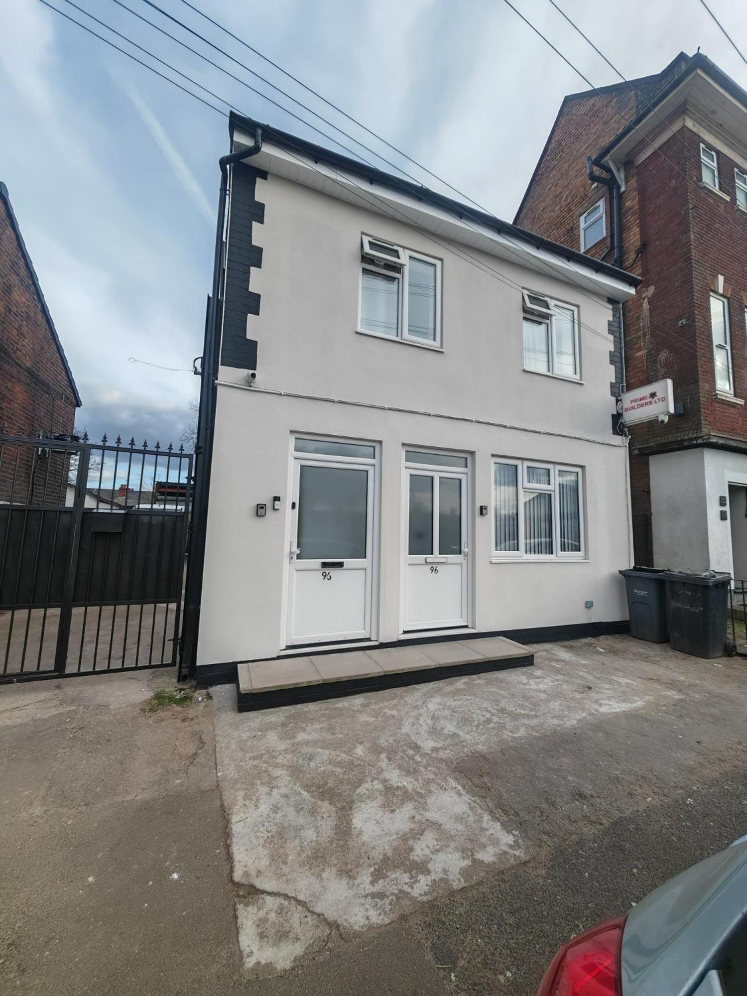 Apartment Stylish In Westbrom